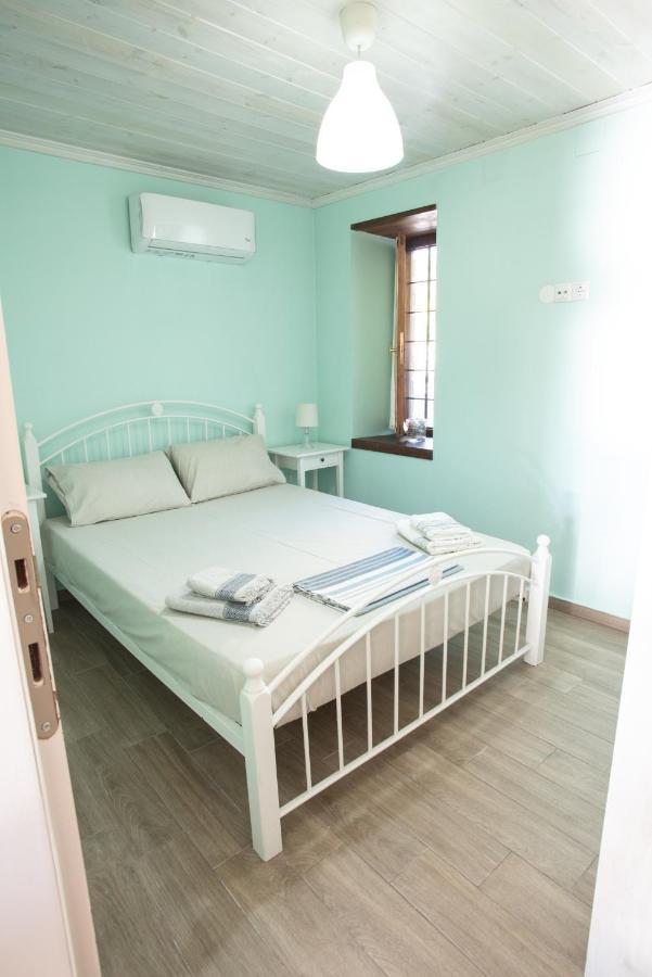¨Με Θέα Το Ηλιοβασίλεμα¨ Villa Áfissos Buitenkant foto