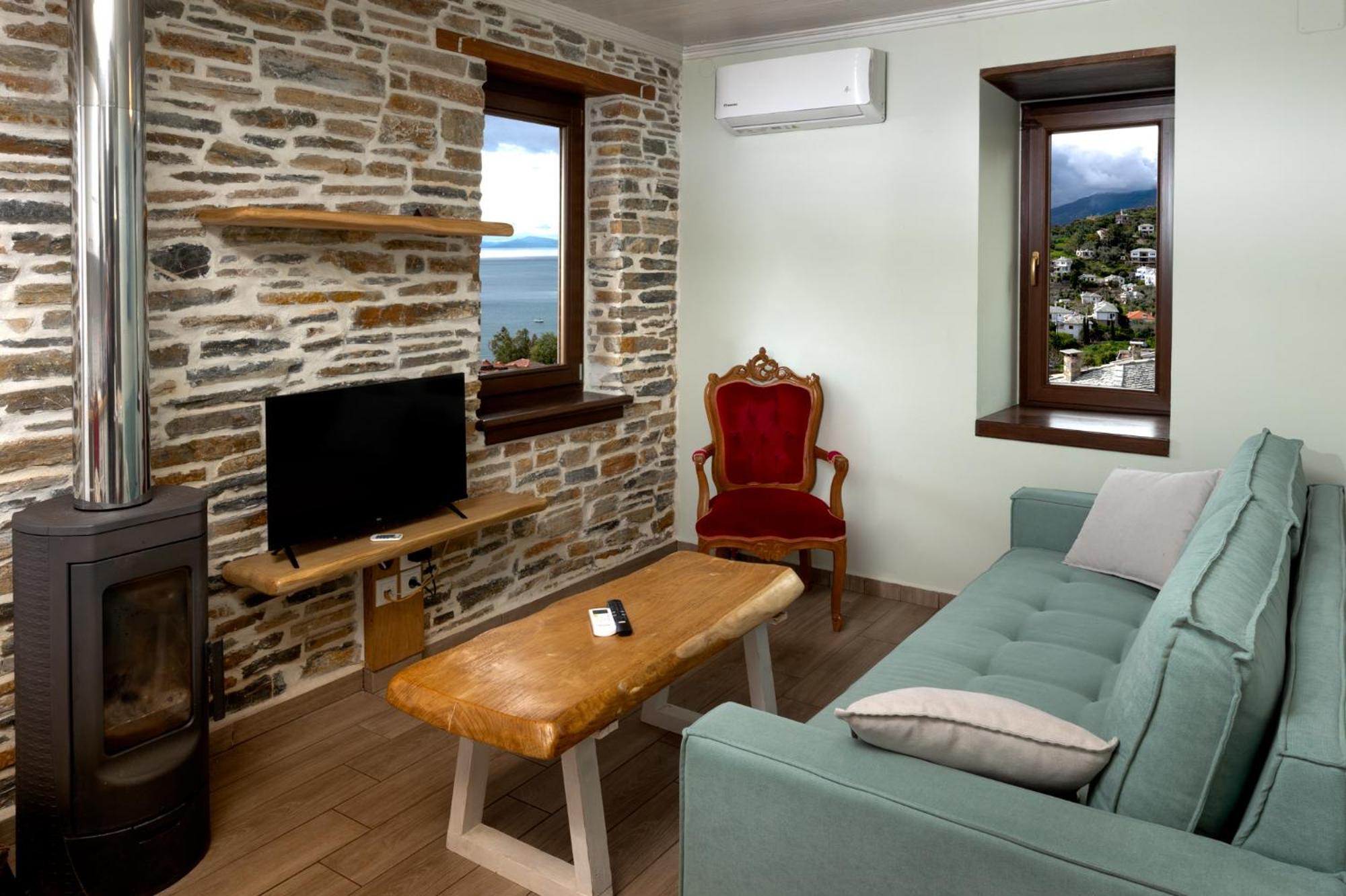 ¨Με Θέα Το Ηλιοβασίλεμα¨ Villa Áfissos Buitenkant foto